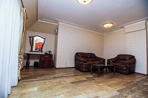 Aqua View Spa Boutique Hotel