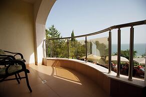 Aqua View Spa Boutique Hotel