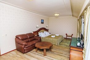 Aqua View Spa Boutique Hotel