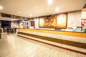 B2 Mahidol Boutique & Budget Hotel