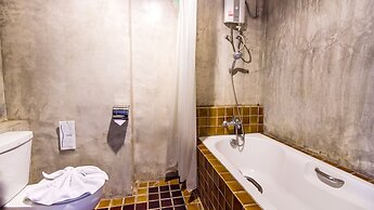 B2 Mahidol Boutique & Budget Hotel