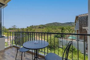 The Lago Apartments by Tropiclook