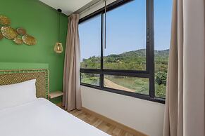 The Lago Apartments by Tropiclook