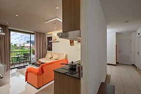 The Lago Apartments by Tropiclook