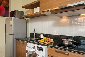 The Lago Apartments by Tropiclook