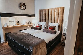 Boutique Hotel Steenhof Suites - Adults Only