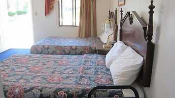 Lamplighter Motel - Clinton, Connecticut