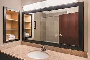 La Quinta Inn & Suites by Wyndham Norwich-Plainfield-Casino