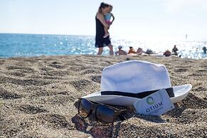 Seven Seas Hotel Blue