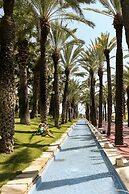 Seven Seas Hotel Blue