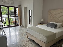 Babilla Suites