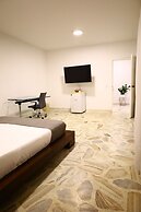 Babilla Suites