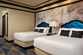 Saratoga Casino Hotel