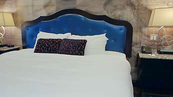 Saratoga Casino Hotel