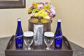 Saratoga Casino Hotel