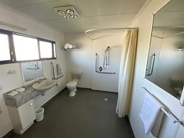 Grove Park Motor Lodge