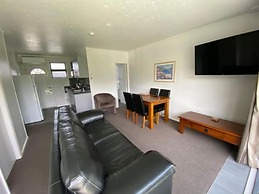 Grove Park Motor Lodge