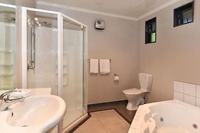 Grove Park Motor Lodge