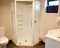 Grove Park Motor Lodge