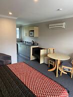 Grove Park Motor Lodge