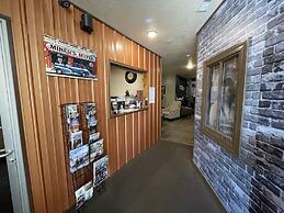 The Miner's Boutique Hotel