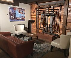 The Miner's Boutique Hotel