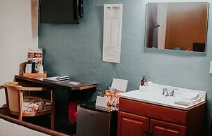 The Miner's Boutique Hotel