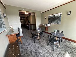 The Miner's Boutique Hotel