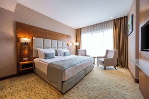 Clarion Hotel Istanbul Mahmutbey