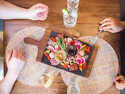 Alt Hotel Ottawa Downtown