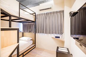 Traveller-Inn Day Moon Hotel