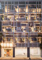 Traveller-Inn Day Moon Hotel