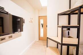 Traveller-Inn Day Moon Hotel