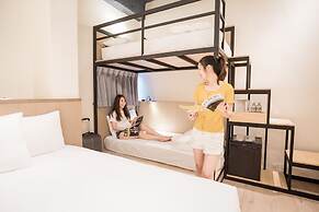 Traveller-Inn Day Moon Hotel