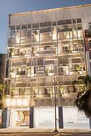 Traveller-Inn Day Moon Hotel