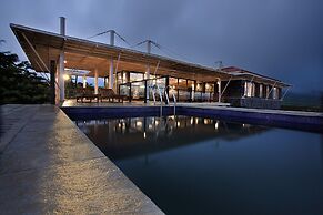 Amanzi - The Boutique Resort