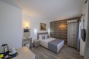 Queen Boutique Hotel