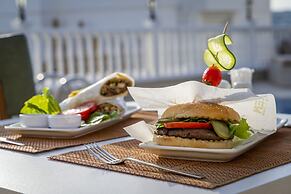 Queen Boutique Hotel