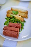 Queen Boutique Hotel