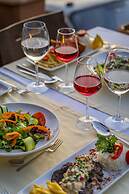 Queen Boutique Hotel