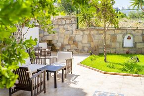 Queen Boutique Hotel