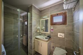 Queen Boutique Hotel