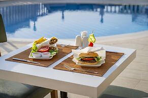 Queen Boutique Hotel