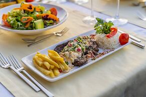 Queen Boutique Hotel