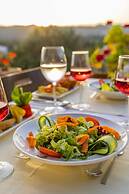 Queen Boutique Hotel