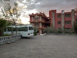 Zan-Seyoum Hotel