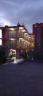 Zan-Seyoum Hotel