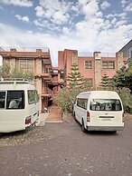 Zan-Seyoum Hotel