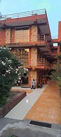Zan-Seyoum Hotel