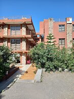 Zan-Seyoum Hotel